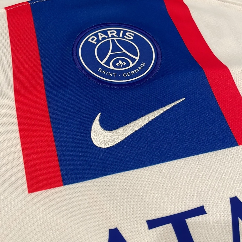 Nike Kylian Mbappé PSG 22/23 Away Jersey Men size L BNWT - Picture 2 of 6